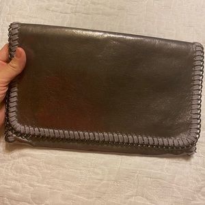 Phase3 Gray Metallic Clutch